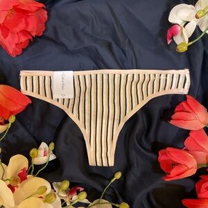 NWT Calvin Klein Striped Thong Size Small